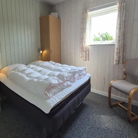 Vinny - 1km From The Sea By Interhome * Hejls